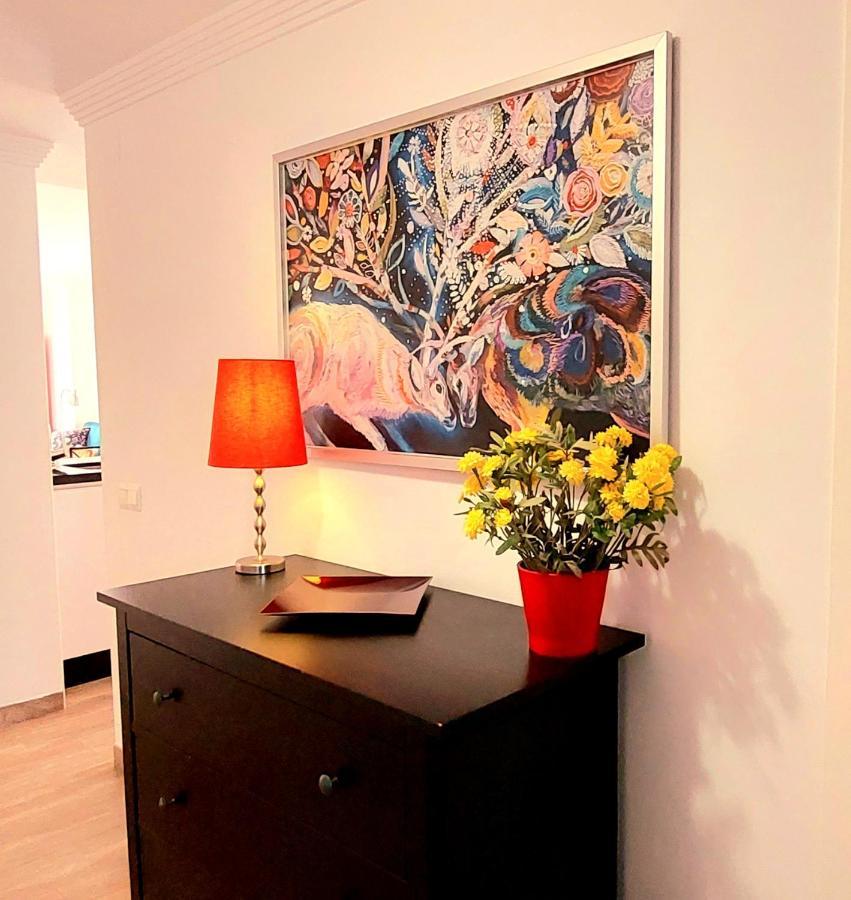 Maravilloso Apartamento Nerja Luaran gambar