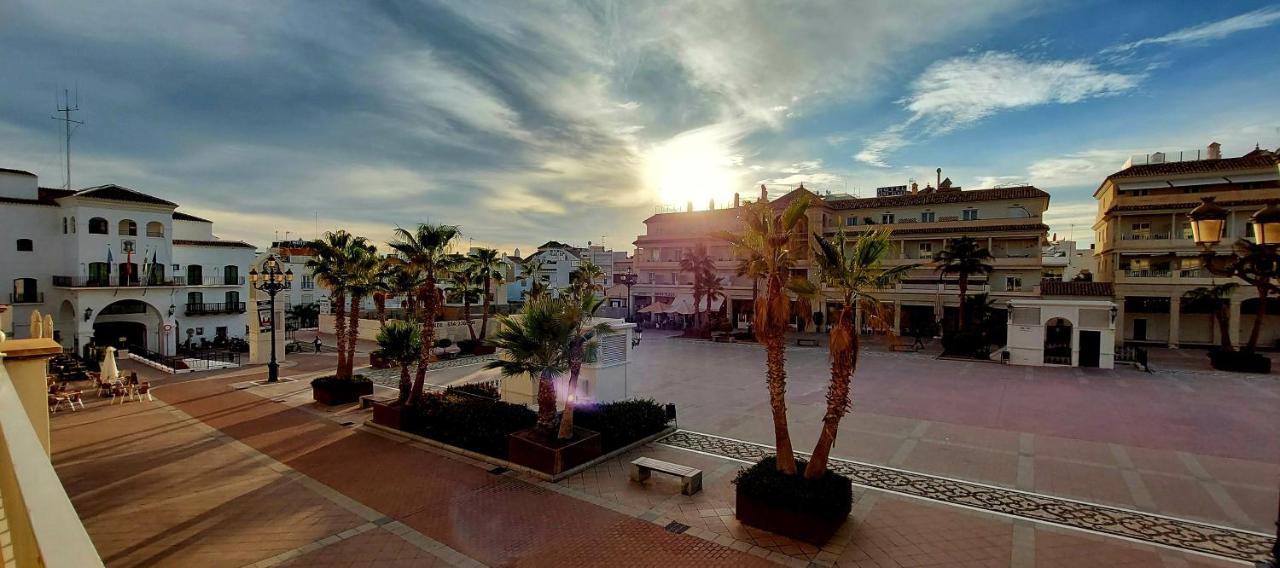 Maravilloso Apartamento Nerja Luaran gambar